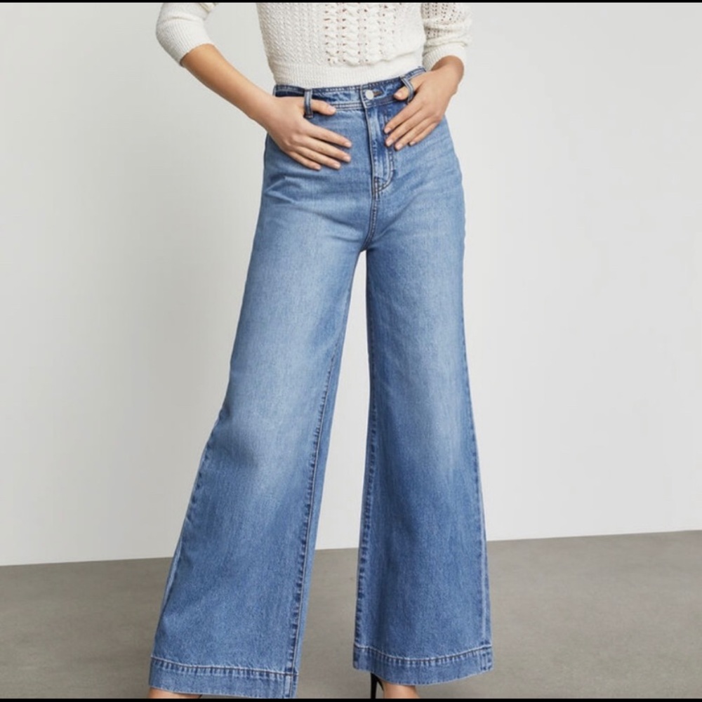 🌈SALE BCBG Max Azria Faded Wide Leg Jean